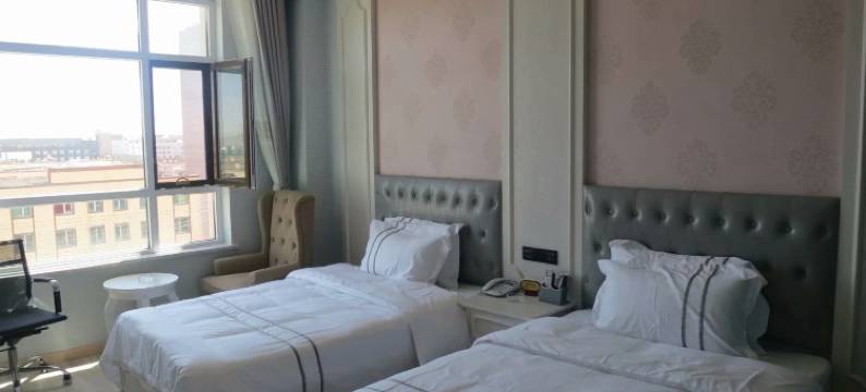 德令哈坤谊酒店图片