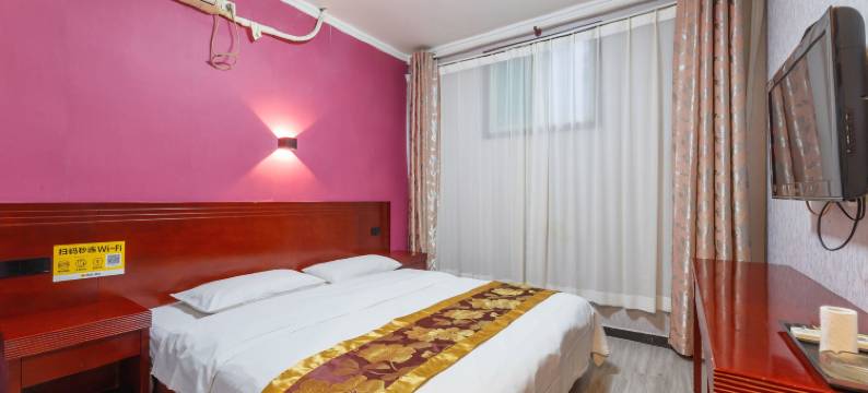 春和酒店(西安高新技术开发区科技路地铁站店)图片