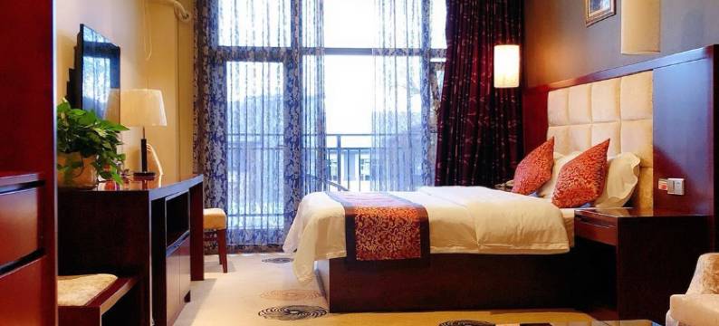 长白山沃尔斯宾馆(长白山西景区售票处店)图片