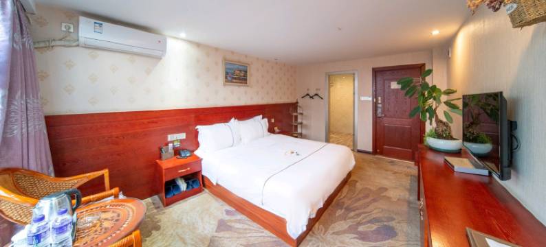 喜来福大酒店(建水古城店)图片