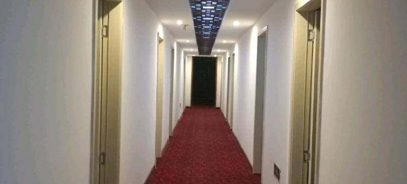 红安天台假日商务宾馆图片