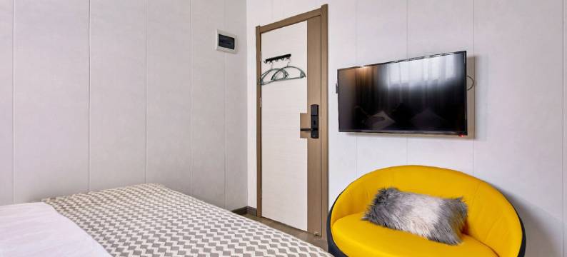 西安只如初见酒店(钟鼓楼回民街店)图片