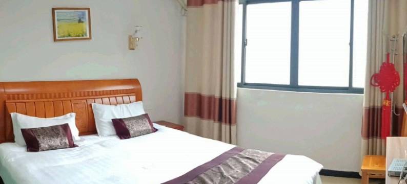 婺源岭上天然居客栈图片