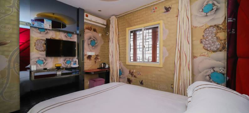 星朴99时尚旅店(上海周浦小上海步行街店)图片