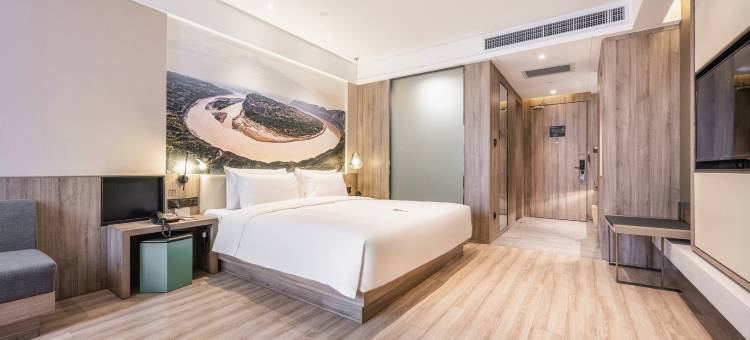 榆林榆阳西路火车站亚朵酒店图片