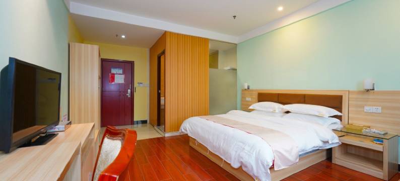 福廷酒店(南宁金象大道地铁站店)图片