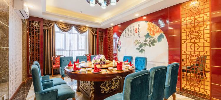 高台雨田大酒店图片