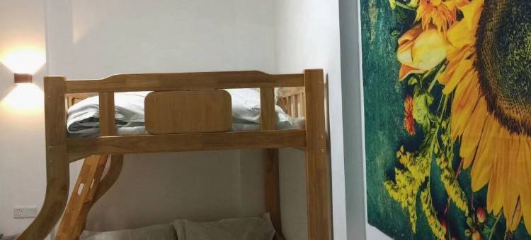 熙栖里客栈(武汉科技大学黄家湖校区武汉交通职业学院店)图片