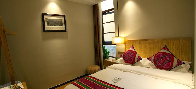 石林李子园箐客栈图片