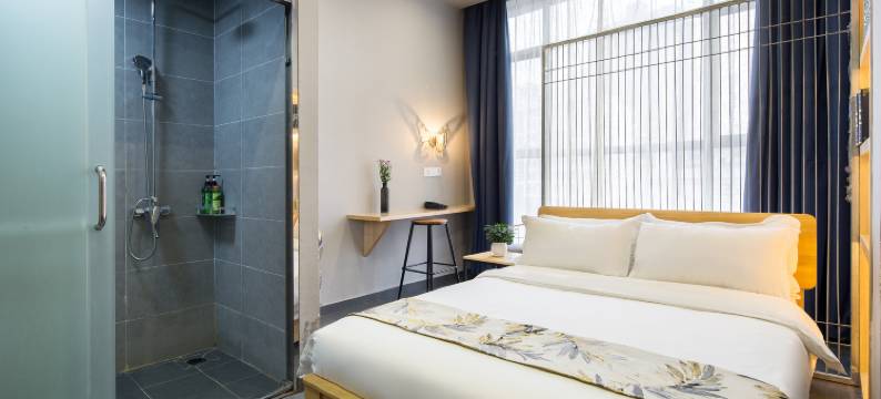 七彩蝶酒店图片