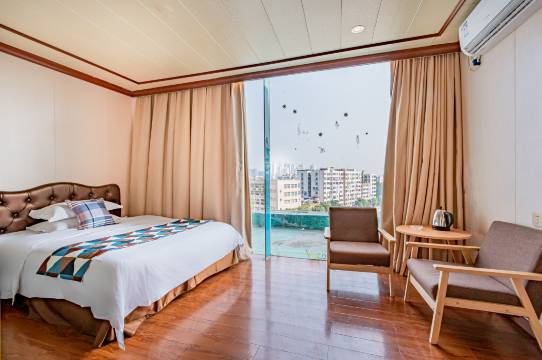 华业精品酒店(广州增城万达挂绿广场店)