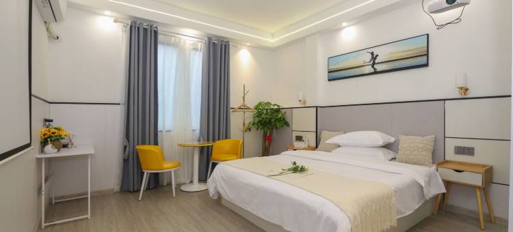 南宁丽川ins酒店(广西大学店)图片