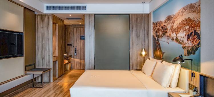 榆林榆阳西路火车站亚朵酒店图片