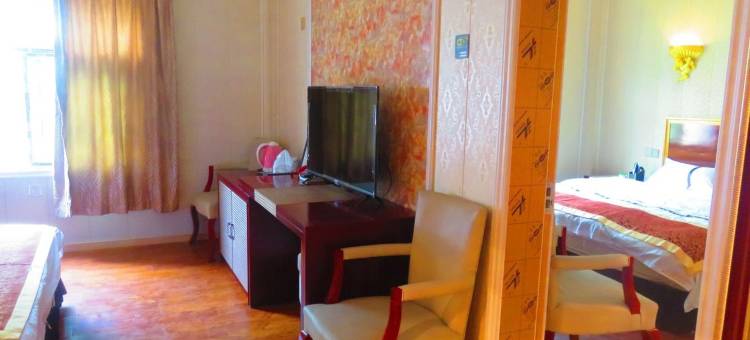 乡城盛凯星商务酒店图片