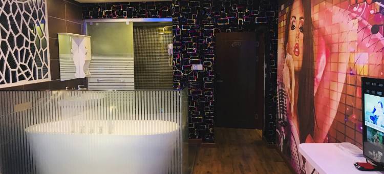 路人甲客栈(武汉工程科技学院店)图片