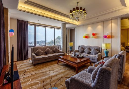 Huafu Hotel Hotel Overview