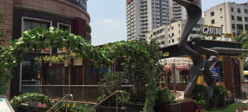 寓米公寓(普君北路地铁站店)图片