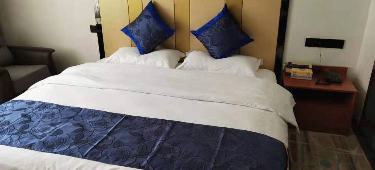 噶尔天尚商务宾馆图片