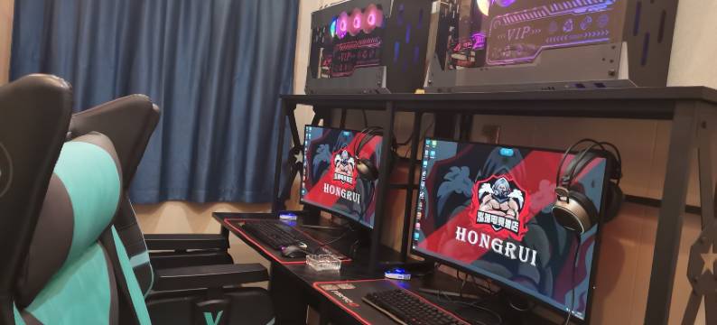 泓瑞电竞酒店(于洪广场地铁站店)图片