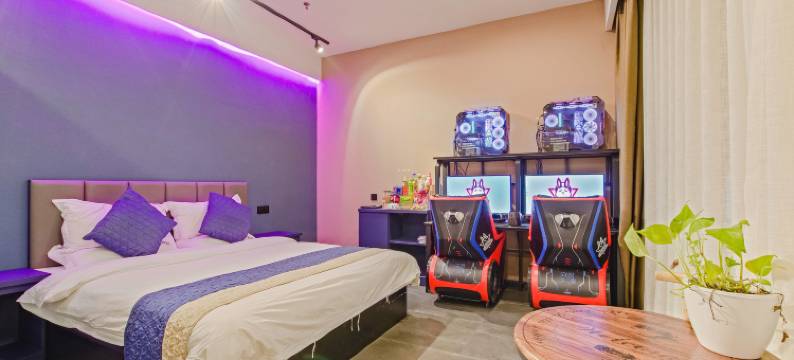 IN ONE星际电竞酒店(郑州中博博览中心地铁站店)图片