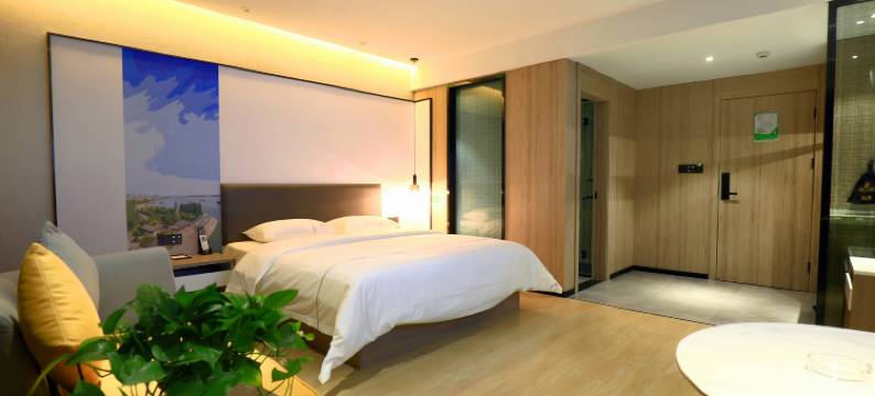 致馨栀子花开酒店(松滋高成大道店)图片