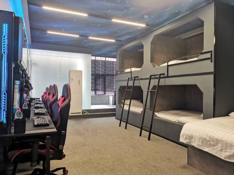 SOLO星空·电竞民宿