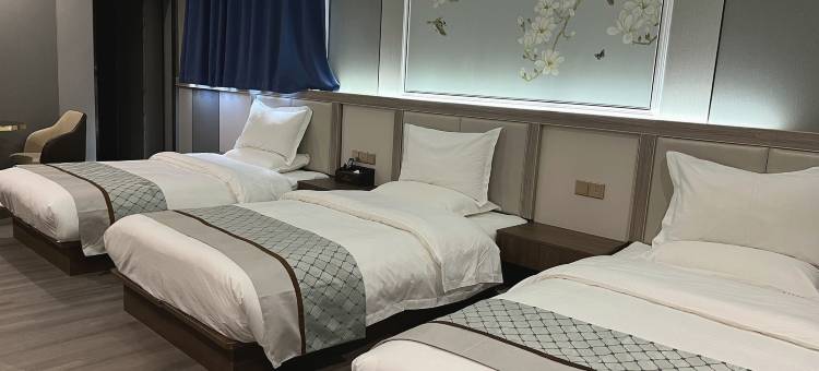 金太阳河景酒店(噶尔县狮泉河镇店)图片