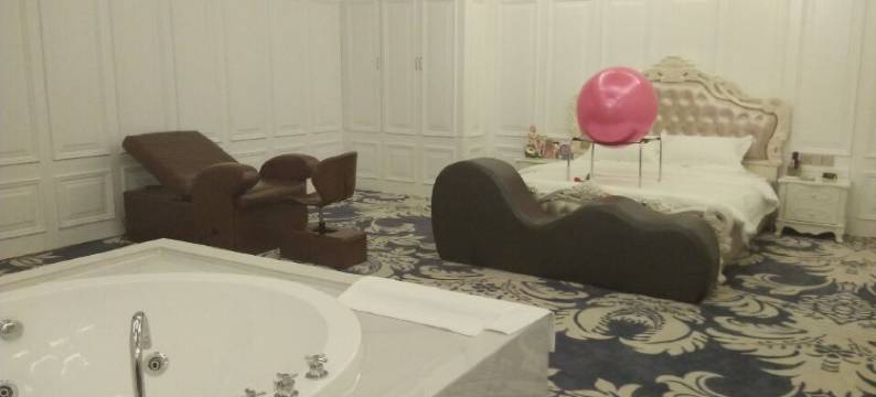 优蓝艺术酒店图片