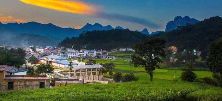 师宗凤悦酒店图片