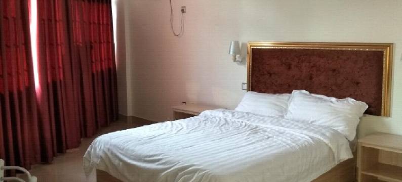 化州三和商务宾馆图片