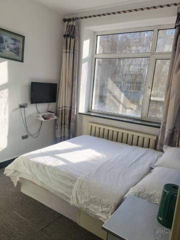 青冈清华园快捷旅馆