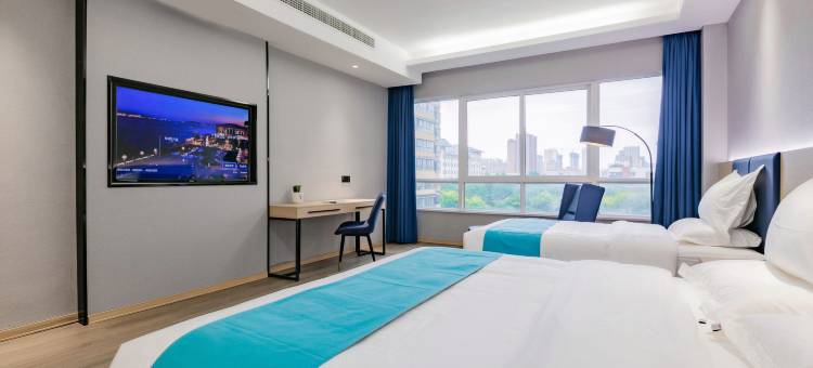 希尔怡精选酒店(高新万达店)图片