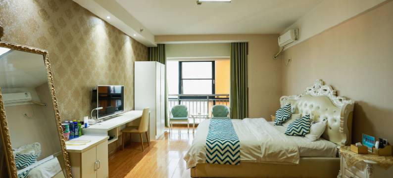 易住酒店公寓(银川悦海新天地机场大巴店)图片