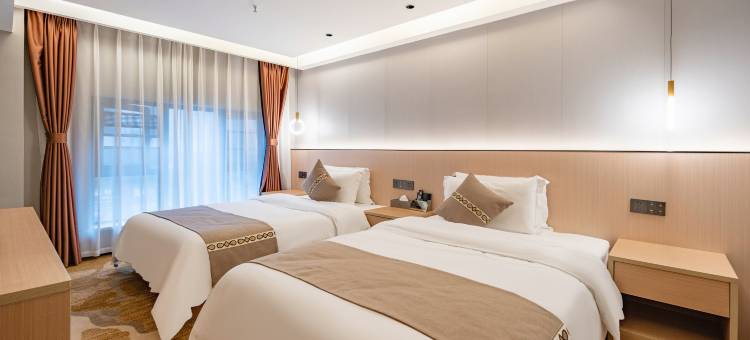 梓雲酒店(高县万达广场店)图片