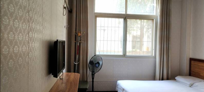 麻城蓝天快捷宾馆图片