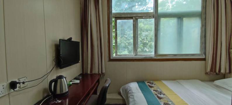 肯定连锁酒店(南京玄武湖公园店)图片