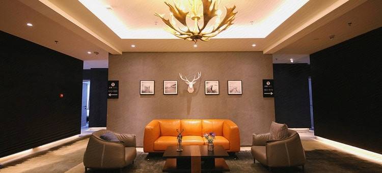 久居可商旅酒店(乌鲁木齐高铁站店)图片