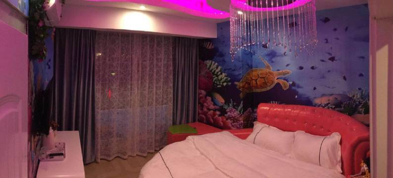 紫星鑫主题宾馆(汉阳客运站地铁站店)图片