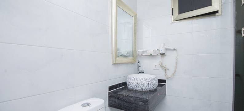 布丁严选酒店(财经大学5号线盐仓桥地铁站店)图片