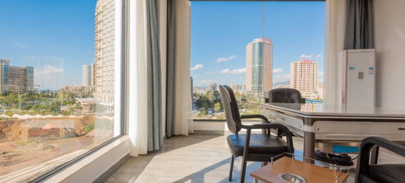 云之尚酒店(大理机场路洱海公园店)图片