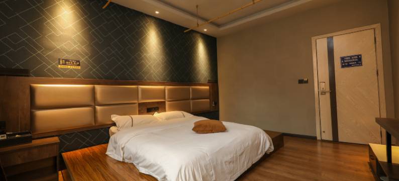 弥勒栖枫&原舍主题酒店图片