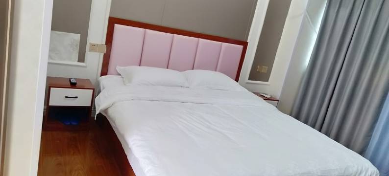 雅安蓝庭湾民宿图片