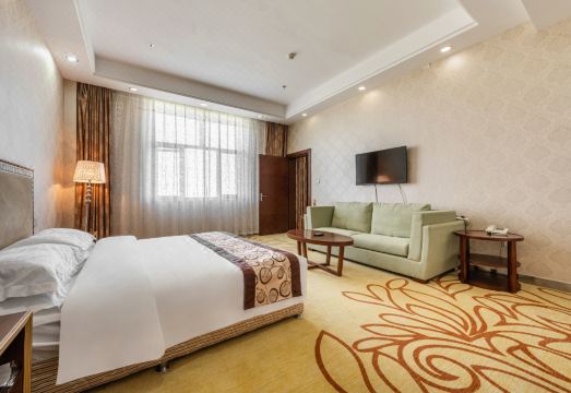 Guanghui Training Center Hotel Overview