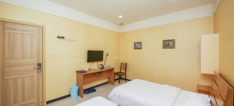 平泉冠源假日酒店图片