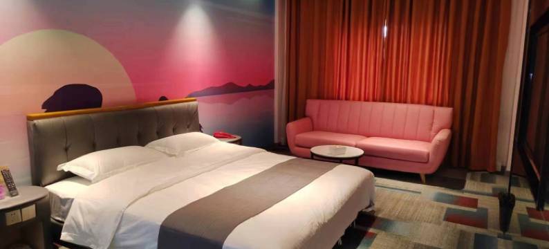 香水百合酒店(资阳苌弘广场地铁站店)图片