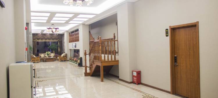建水清风荷塘酒店(紫陶街店)图片