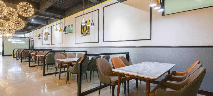 希岸酒店(乌兰察布高铁站万达广场店)图片