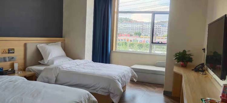 兴县四季精品酒店图片