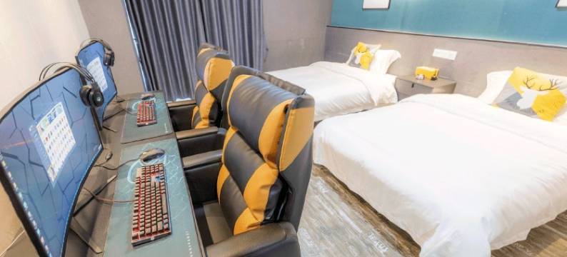 奥莱电竞酒店(绵阳高铁站店)图片