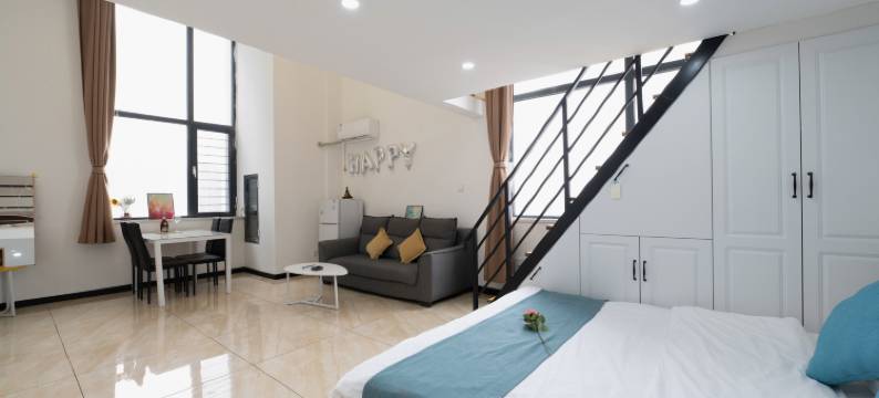 沈阳华樾LOFT公寓(国际会展中心沈阳新南站店)图片